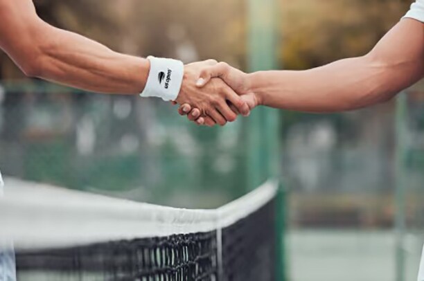 tennis players shaking hands